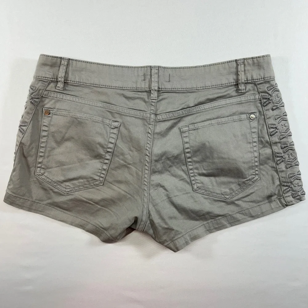Roxy Gray Embroidered Side Chino Shorts Womens Size 27 Low Rise Beach Casual